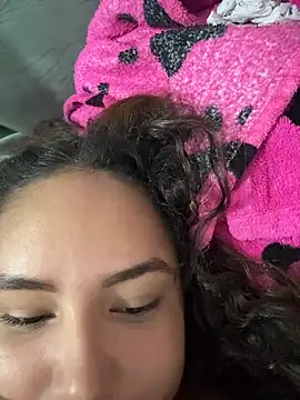CurlyGirl 1 online show from June 28, 11:33 pm
