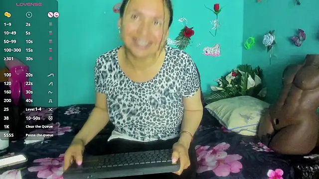 SheraHadee online show from March 27, 2:46 am