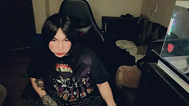 evelyntvsexy online show from July 11, 6:46 am