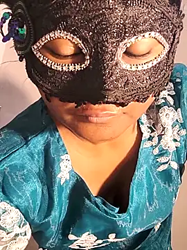 FANTASY QUEEN 07 online show from April 28, 2:27 am