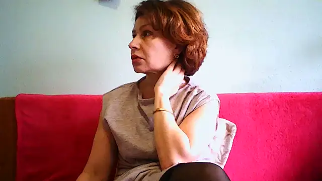 Mat Elenore online show from February 5, 8:17 am