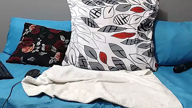Bootycurvy2 online show from June 28, 6:58 pm