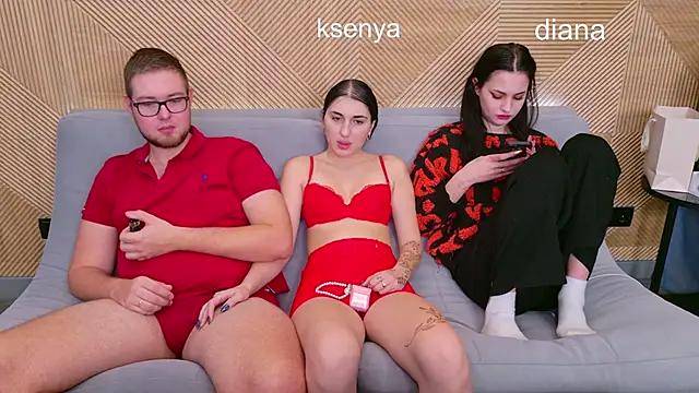 Ksenny online show from November 22, 8:00 pm