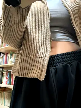 Aiko Yumi online show from January 8, 1:48 pm