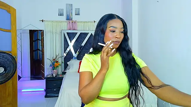 samantha-rose2 online show from March 26, 5:20 am