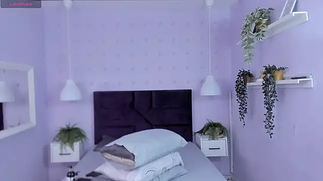 BrianaHazel online show from October 20, 1:41 am