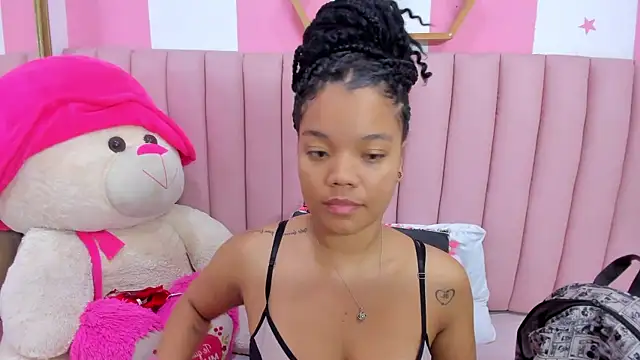 ISABELLA 020 online show from June 4, 3:16 pm