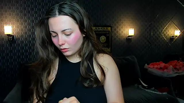 Snapshot of _extraterrestrial_ chatting on October 6, 4:34 pm  extraterrestrial  online show from October 6, 4:34 pm