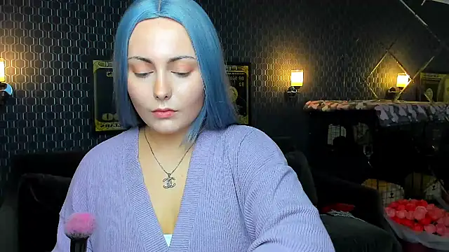 Snapshot of _extraterrestrial_ chatting on October 16, 2:52 pm  extraterrestrial  online show from October 16, 2:52 pm