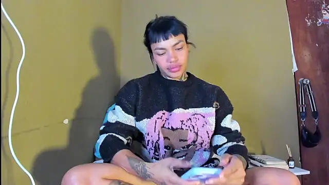 nathaliefox online show from February 4, 3:31 am