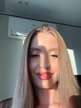 Snapshot of Sweet__Milly chatting on September 25, 1:54 pm Sweet  Milly online show from September 25, 1:54 pm