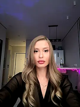 Snapshot of Sweet__Milly chatting on October 18, 1:25 pm Sweet  Milly online show from October 18, 1:25 pm