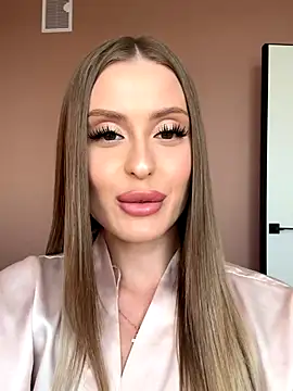 Snapshot of Sweet__Milly chatting on September 16, 1:30 pm Sweet  Milly online show from September 16, 1:30 pm