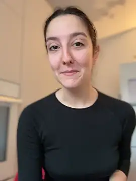  Juliette online show from February 5, 1:14 pm