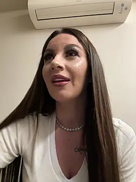 SecretSienna online show from April 14, 3:06 am