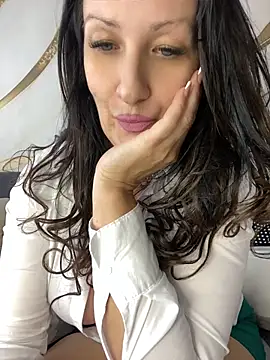 Katie-n online show from June 27, 8:26 am