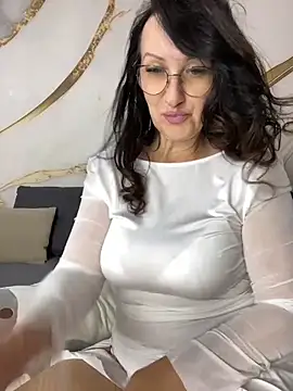 Katie-n online show from June 19, 11:57 am