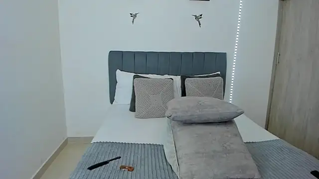 im sarah34 online show from February 19, 6:13 am