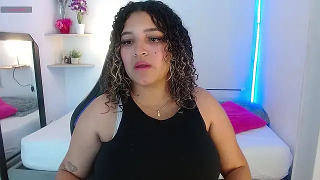 Julia Boobs online show from October 21, 12:20 pm