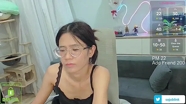 littlemiilk online show from July 10, 10:27 am