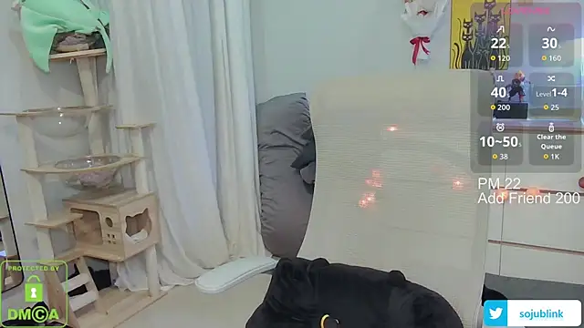 littlemiilk online show from April 20, 8:06 am