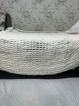 TeenieM online show from February 14, 1:40 am