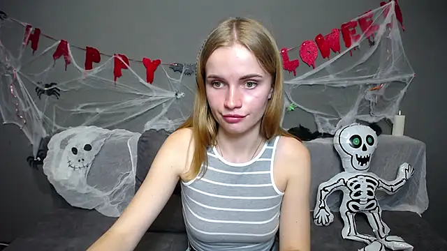 Snapshot of MargaritaKiss chatting on October 20, 8:01 pm MargaritaKiss online show from October 20, 8:01 pm