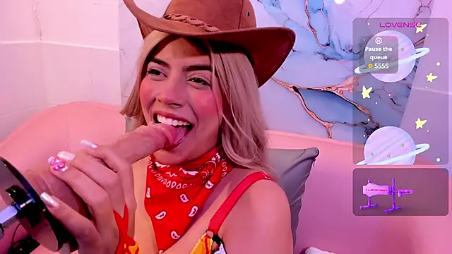 taylor cupper online show from November 8, 4:28 am