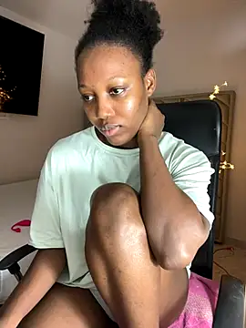 kellya  online show from October 22, 11:21 pm