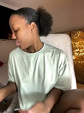 kellya  online show from November 14, 11:38 pm