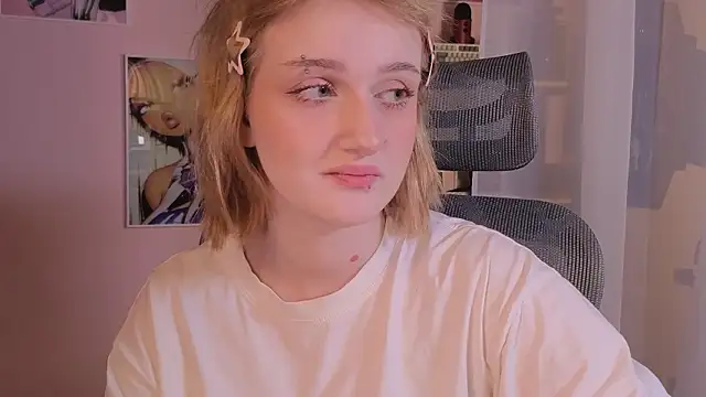 ELLIEJAY online show from February 3, 5:16 am