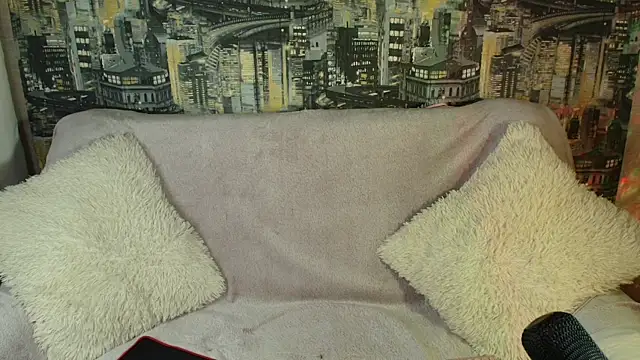 NightAnnie online show from May 15, 11:18 pm