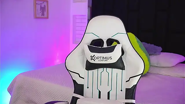 Marianamonroe  online show from March 27, 7:03 pm