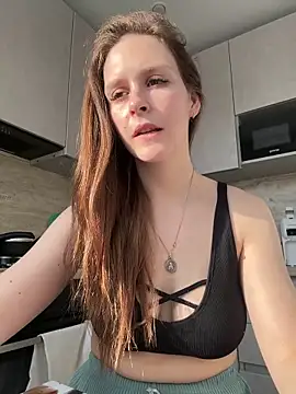 DakotaGercy online show from February 10, 8:28 am