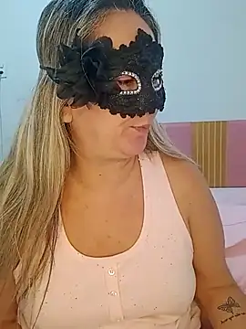 titiasexy online show from April 20, 5:49 pm