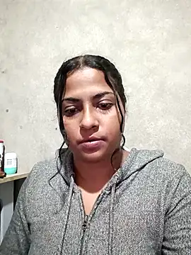 Giselabrunette25 online show from November 22, 10:18 am