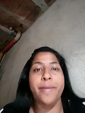 Giselabrunette25 online show from April 8, 8:22 pm