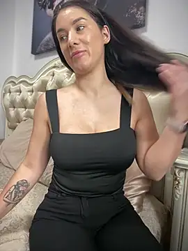 HotXMom online show from June 3, 6:25 am