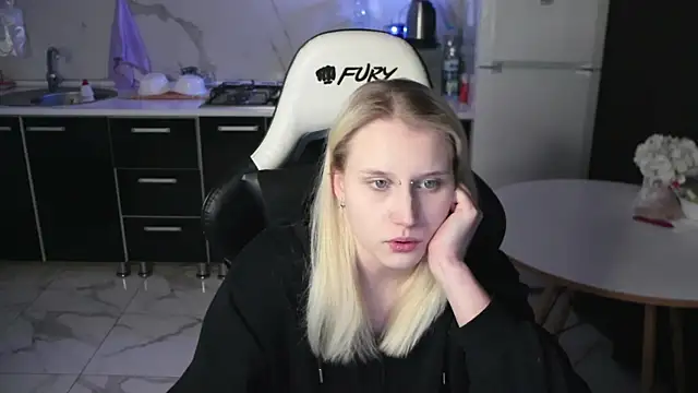 MertyXX online show from April 22, 9:12 pm