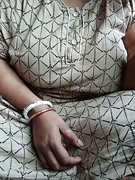 Ivy-09 online show from March 5, 5:25 am