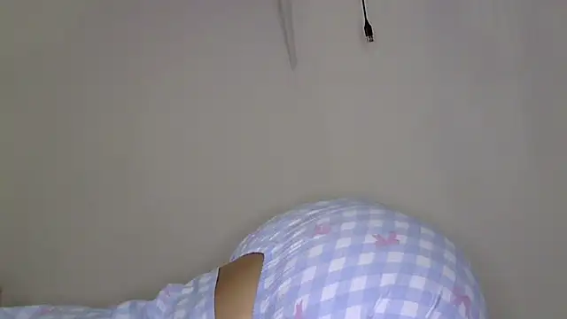 Snapshot of Paisleehaze chatting on October 29, 11:51 pm Paisleehaze online show from October 29, 11:51 pm