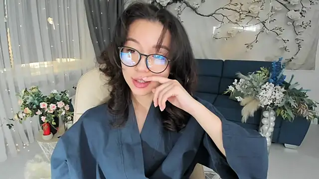 AgnieszkaBanana online show from March 25, 4:17 am