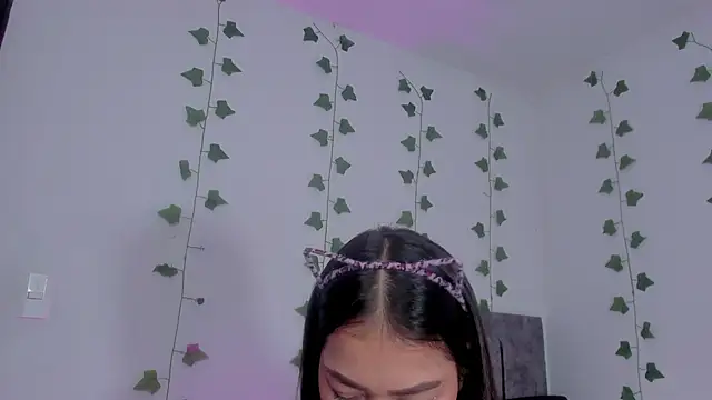 Miaa Garcia online show from June 13, 11:02 pm