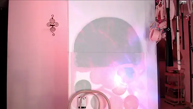 Hellen dumont online show from March 6, 3:45 am