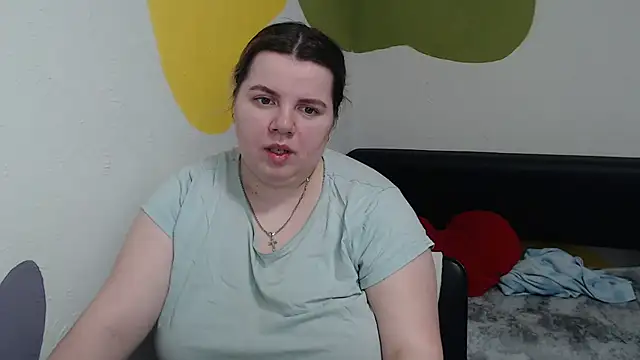 so shy online show from March 22, 8:20 am