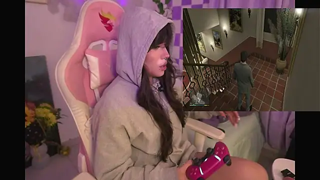 Ag4ta  online show from April 6, 12:10 am