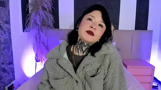 Scolw online show from December 17, 12:42 pm