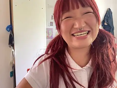 xxxYUKARIxxx online show from July 7, 11:35 am