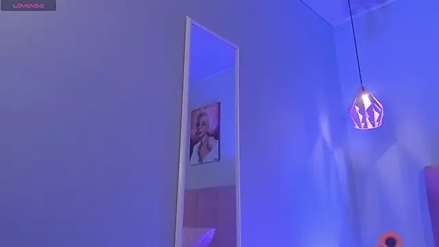 ScarletGV online show from March 18, 5:56 am