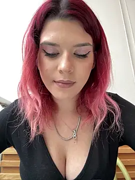 RiriRoseey online show from February 10, 9:56 am